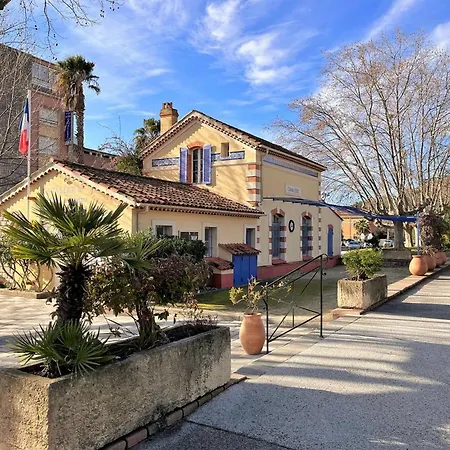 T2 Climatise Avec Piscine, Terrasse, Parking Et Wi-fi - 4 Couchages, - Fr-1-251-540 *